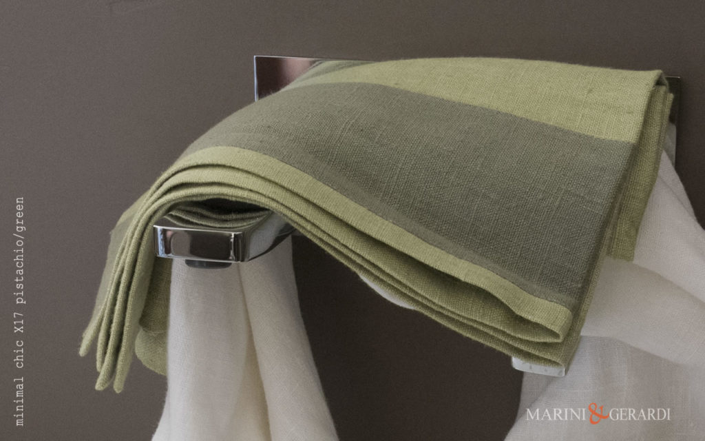 Italian Bath Linen Towel With Applications X17 COLORS: Pistachio / Green